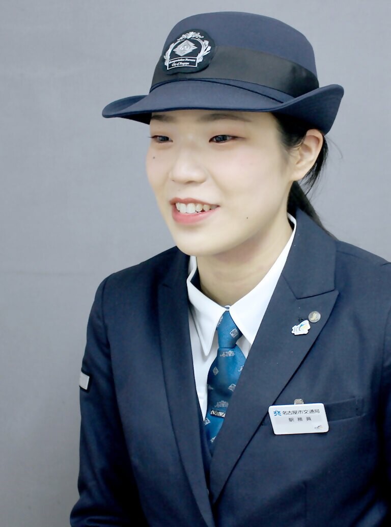 駅務員の写真、仕事と私生活の両立（ワークライフバランス）