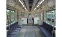 7000形車両車内写真